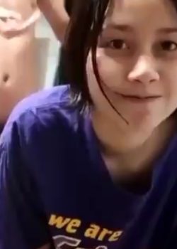 Linda Chava Le Dan Duro En 4 4