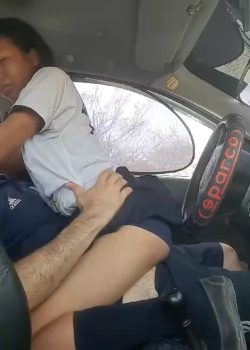 Estudiante Pendeja Cogida En El Auto 7