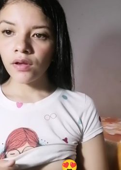 Jovencita Fogosa De Tetas Diminutas + Vídeo Full 3