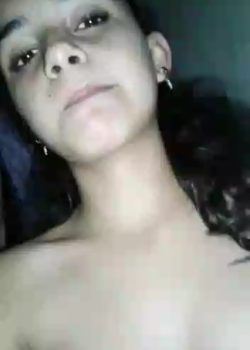 Minita Tetona Egresada + Vídeos 3