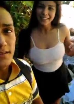 No tiene dignidad y se la follan en el monte 11