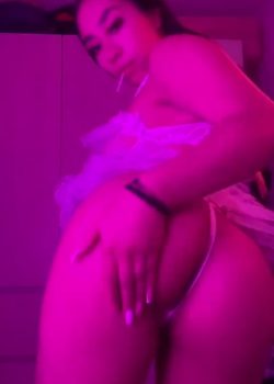 Nalgona Divina Y Calentona 2