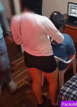 María linda mina De Tetas Pequeñas 2